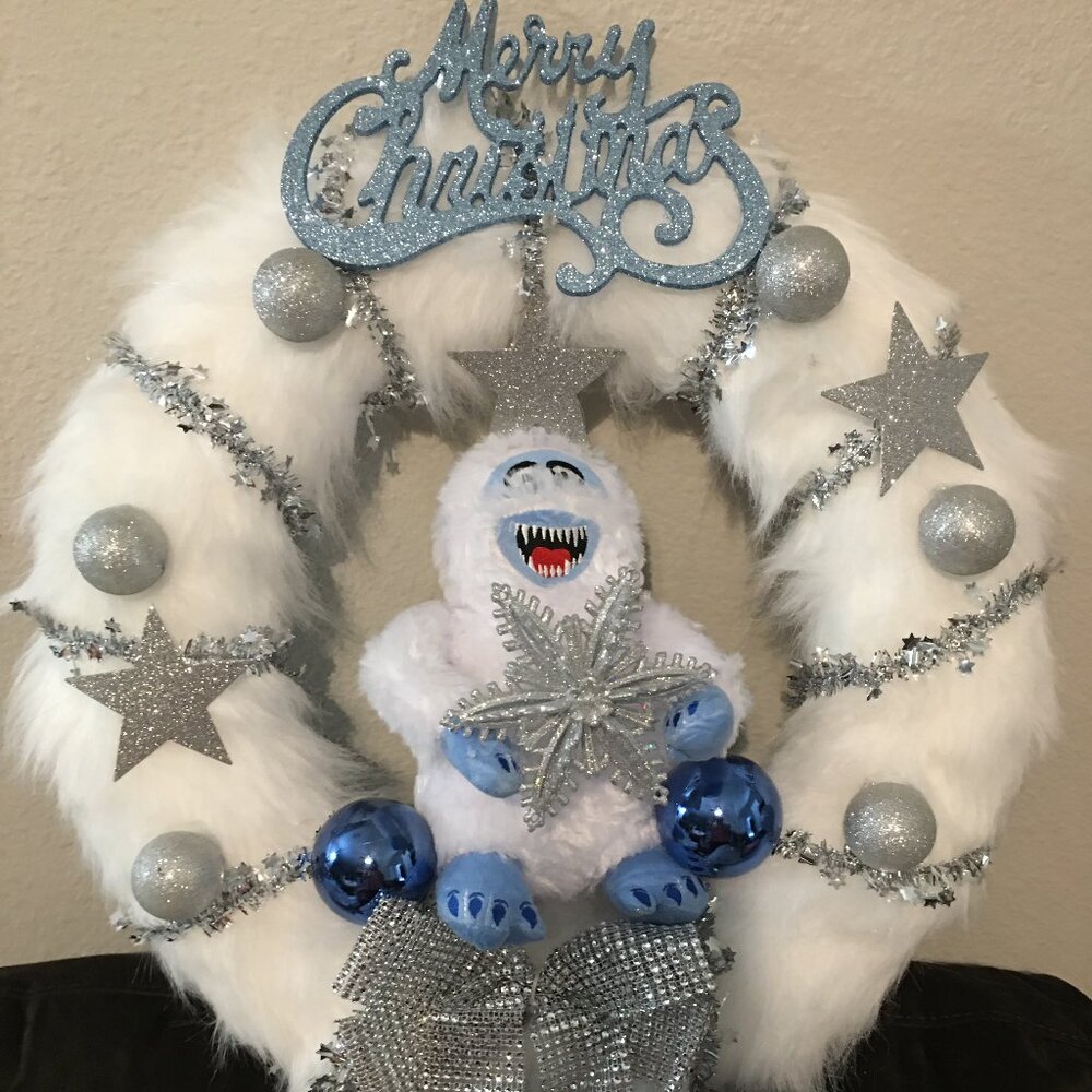 Abominable Snowman Bumble White Christmas Wreath 18 Inch